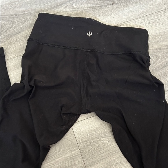 Lululemon Reversible Black Leggings - Picture 2 of 9